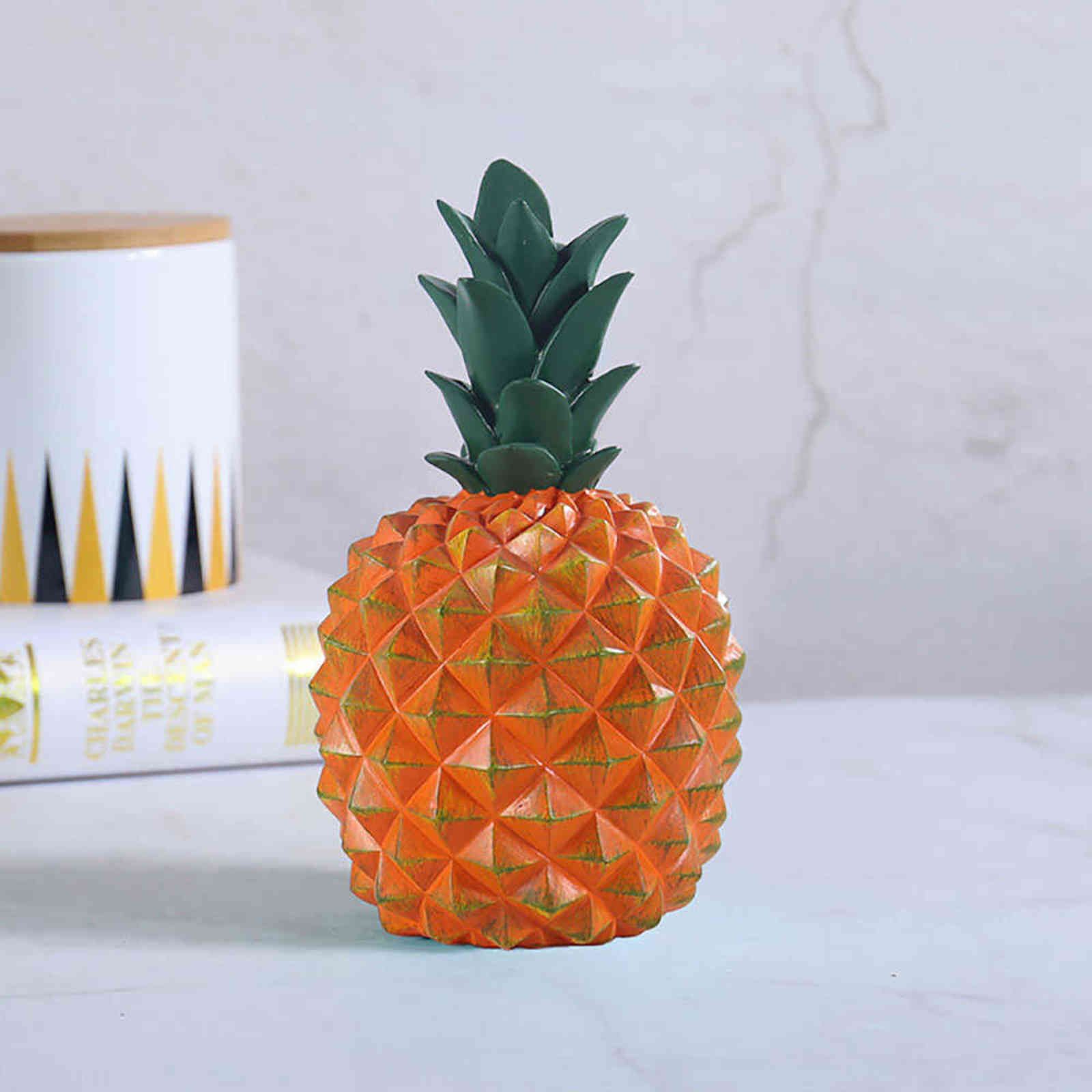 Ananas-14x7,5 cm.