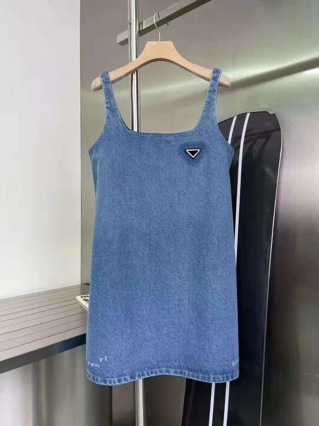 Blue dress sleeveless