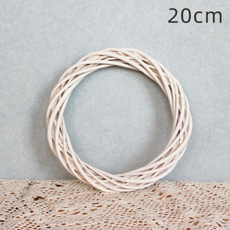 Rattan -Kranz 20 cm