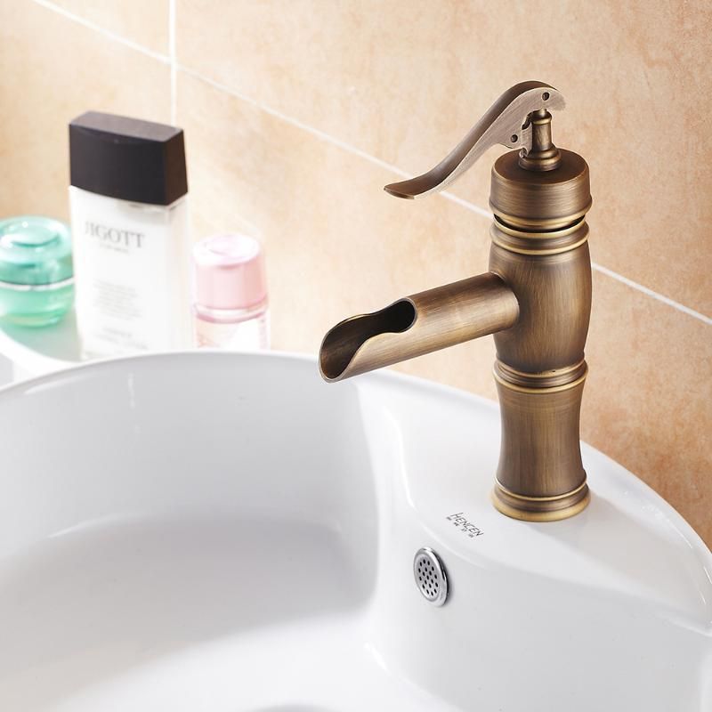 バスルームのシンクの蛇口アンティークの真鍮の蛇口の浴場のトイレのレトロな洗面器のシングルハンドル洗いタップを￥16,434 DHgate