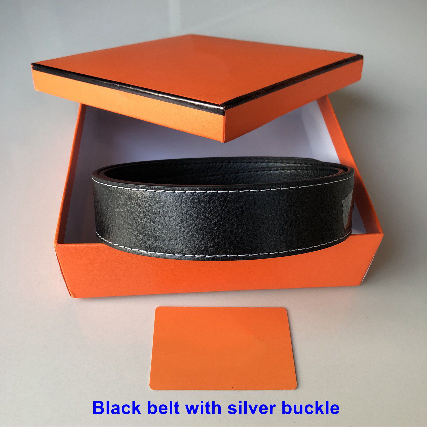 حزام أسود مع مشبك الفضة