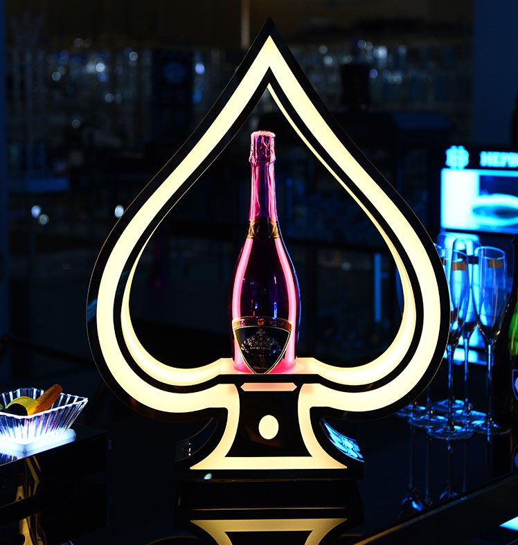 Customized Logo Rechargeable Color Flashing Armand de Brignac Champagne  Glorifier Display LED Ace of Spade VIP Bottle Presenter