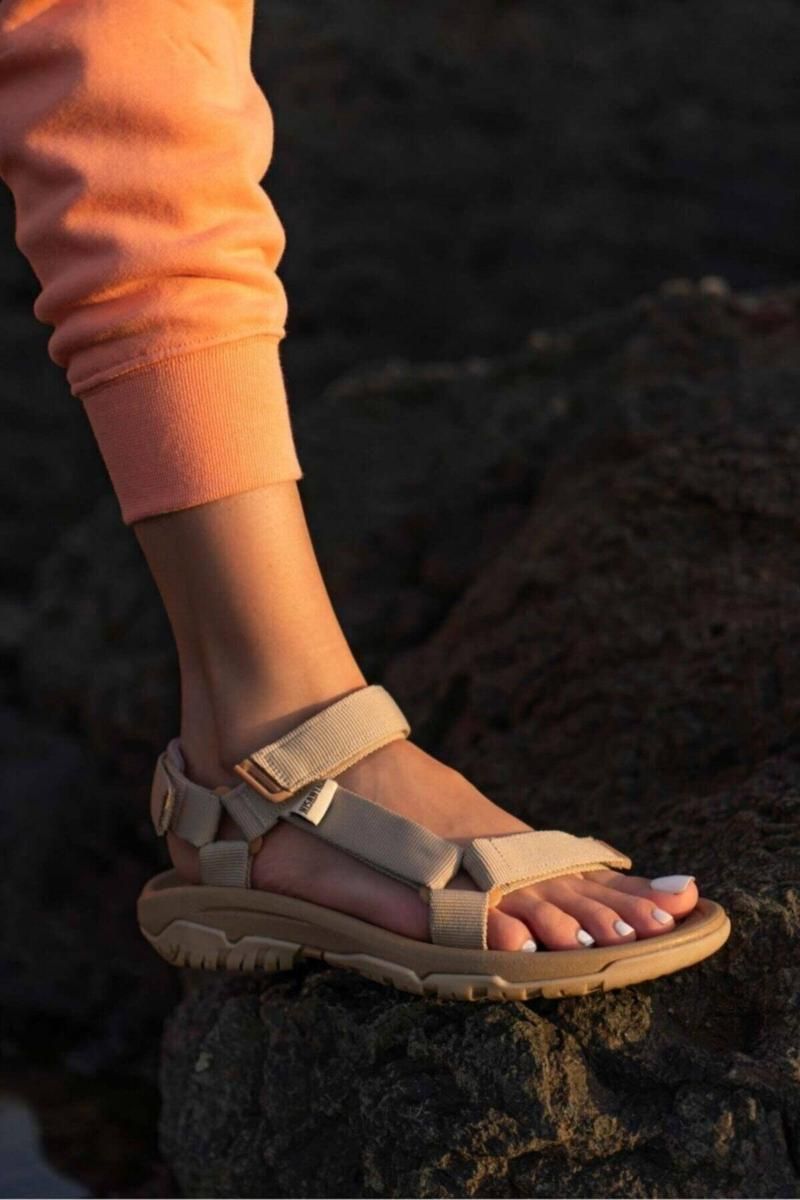 Compre Sandalias Deportivas De Color Beige Oscuro De Las Mujeres A 45,64 €  Del Yanqii | Es.Dhgate.Com