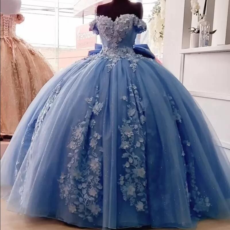 2022 Vestidos de quinceañera azul cielo de con apliques florales 3D Vestidos XV Años