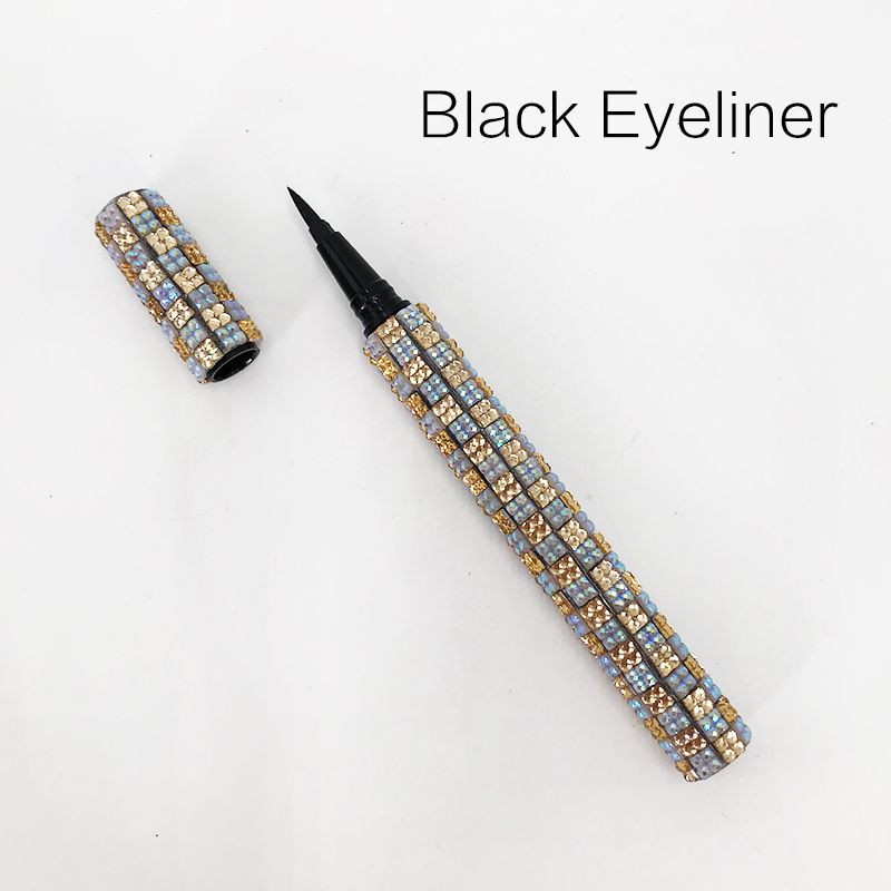 Zwarte eyeliner6
