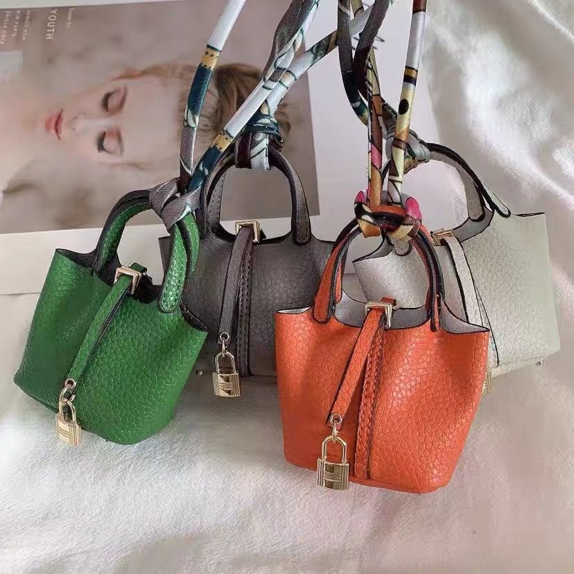 Facettes Bag Charm – Keeks Designer Handbags
