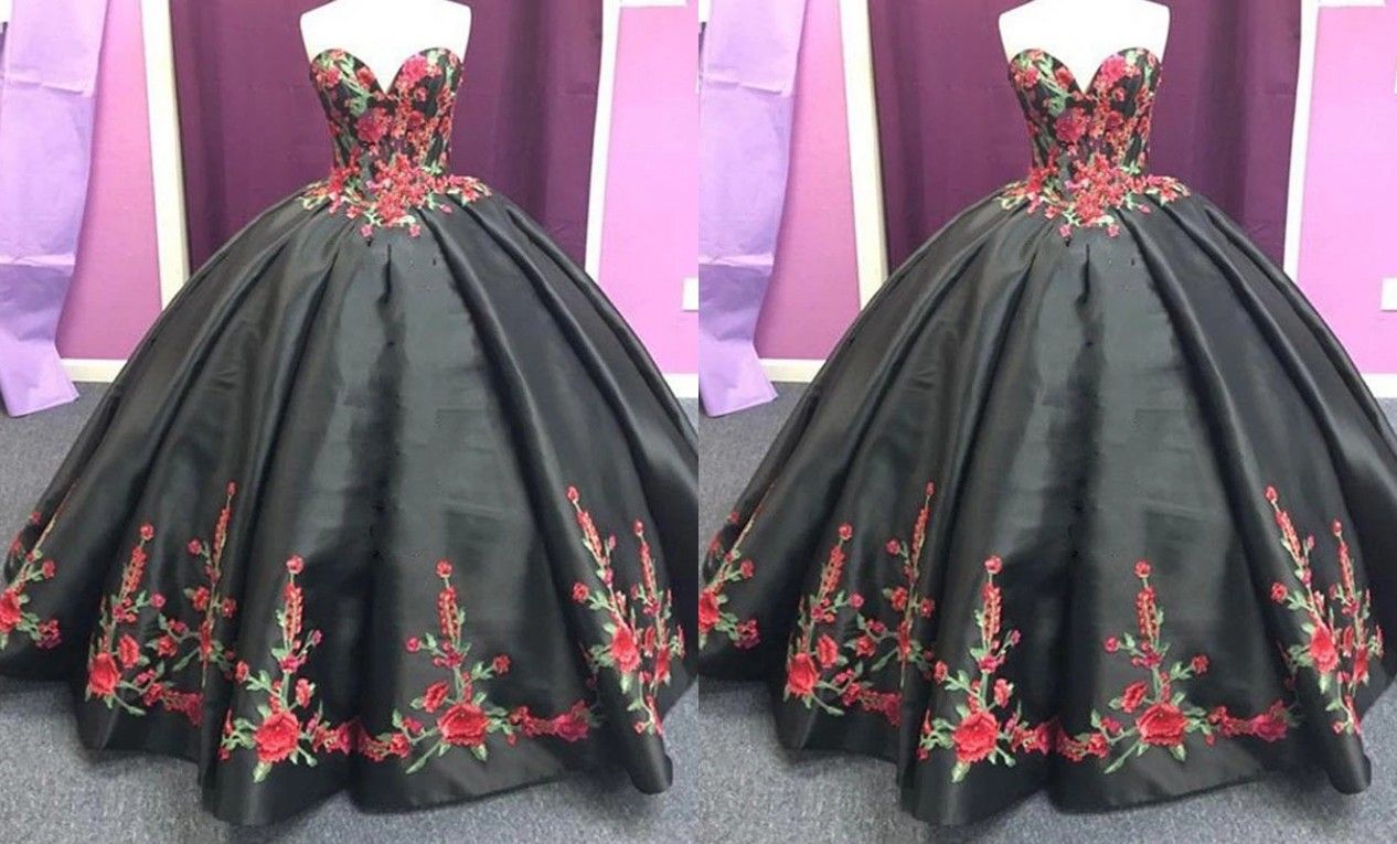 2022 Sexy Black Satin Rojo Flores Bordado Quinceañera Vestidos de fiesta Sweetheart Bola Vestido Corsé Back 2022 Sexy Black Satin Rojo Flores Bordado Quinceañera Vestidos de fiesta Sweetheart Bola Vestido Corsé Back