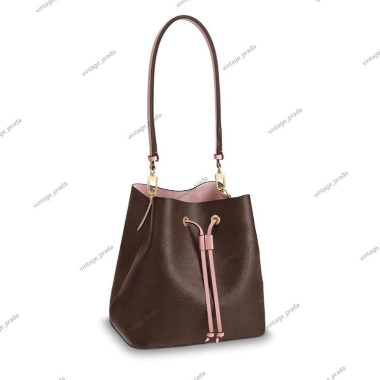 M0N0GRAM + SIZE:26X22X27