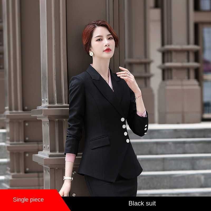 Black Blazer فقط