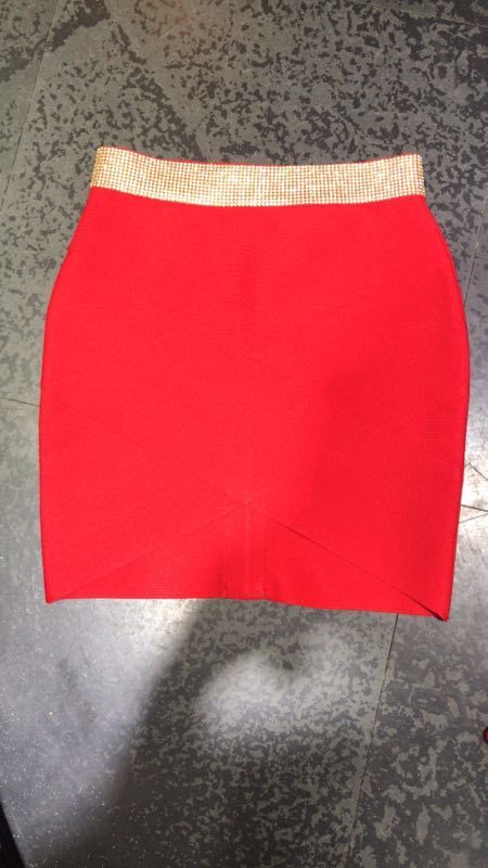 Taille en or rouge