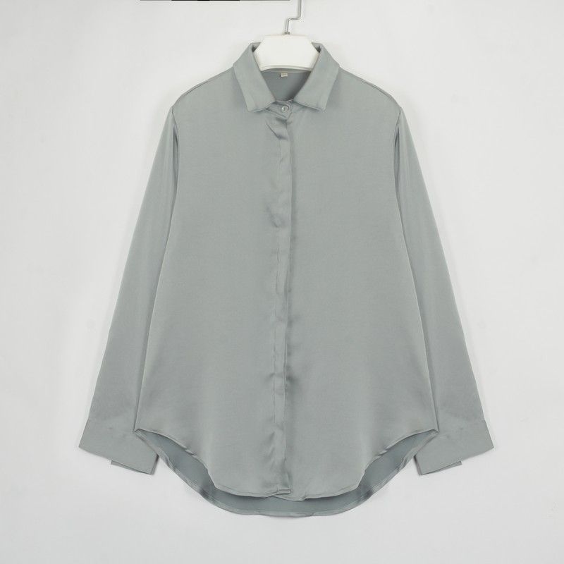 Onlygreengreyblouse.