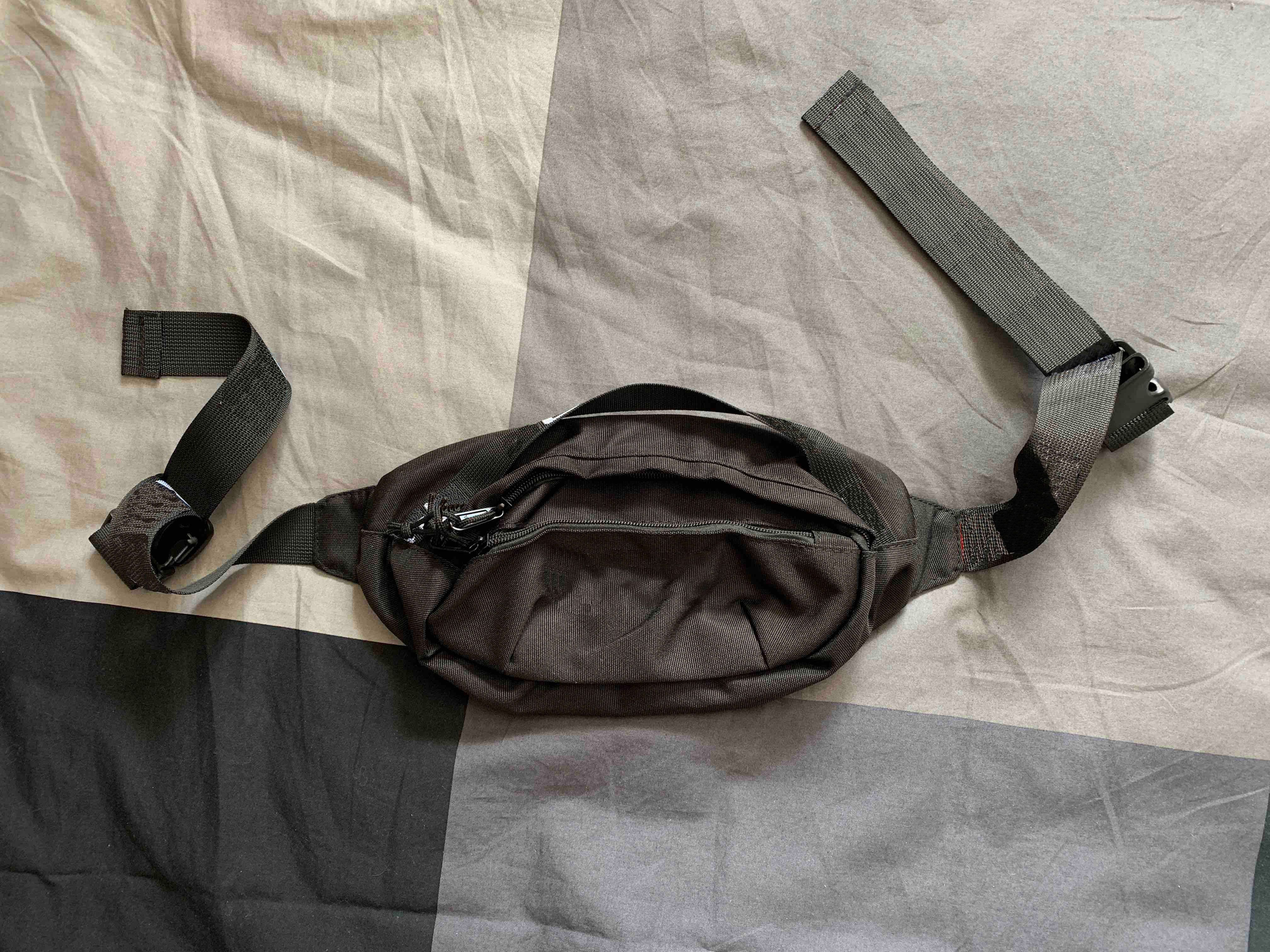 dhgate supreme fanny pack