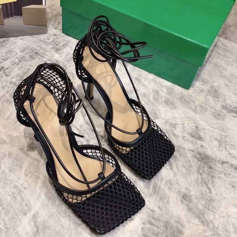 Koop 2021 Nieuwe Zomer Fishnet Dames Sandalen Hoge Hakken Lace Up Square  Teen Bruiloft Banket Jurk Schoenen Goedkoop | Snelle Levering En Kwaliteit  | Nl.Dhgate