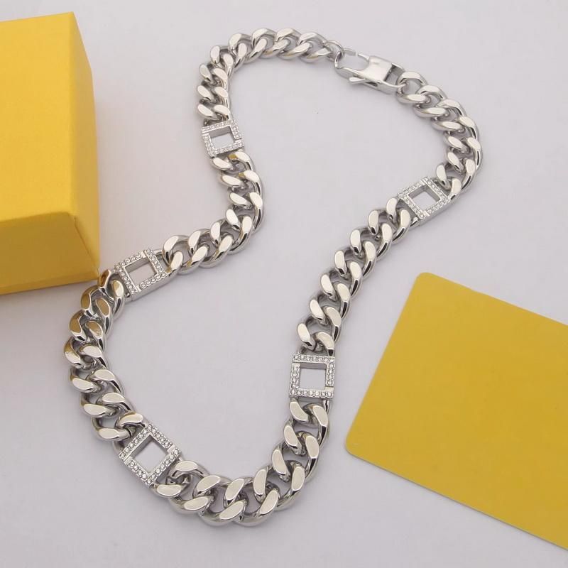 Halskette / Weißgold