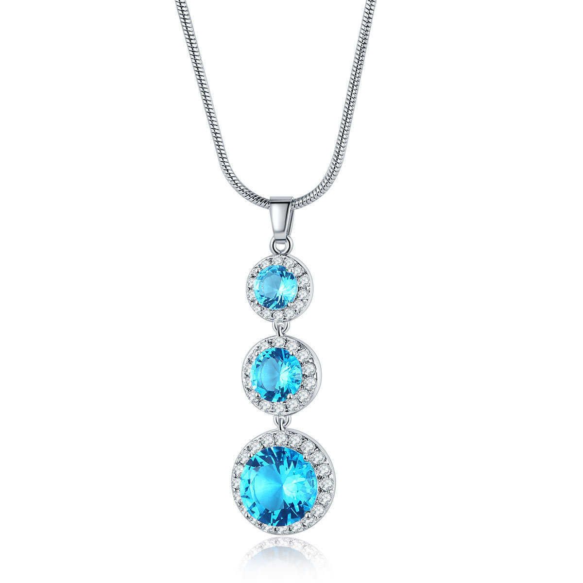 Collier bleu ciel