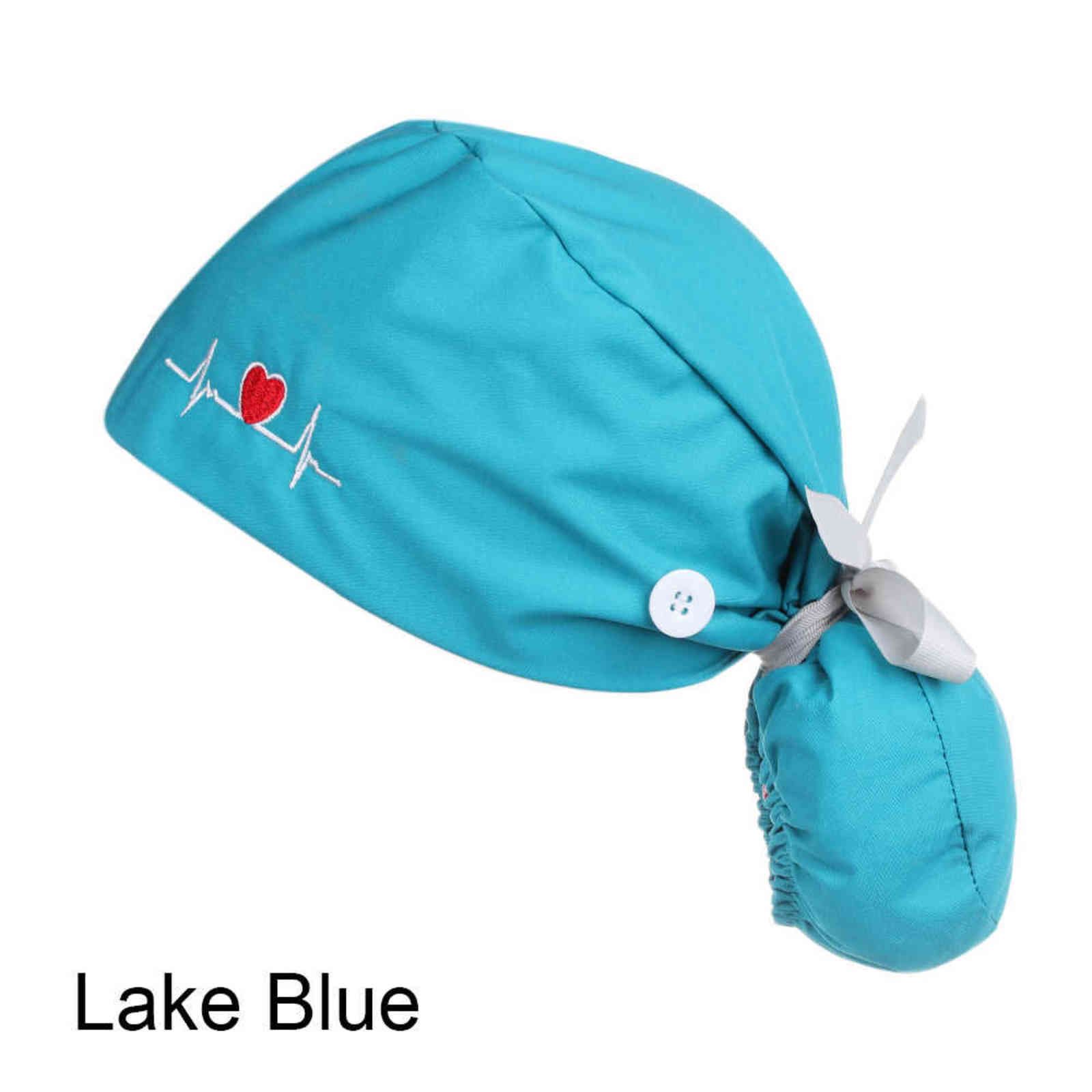 um lago azul