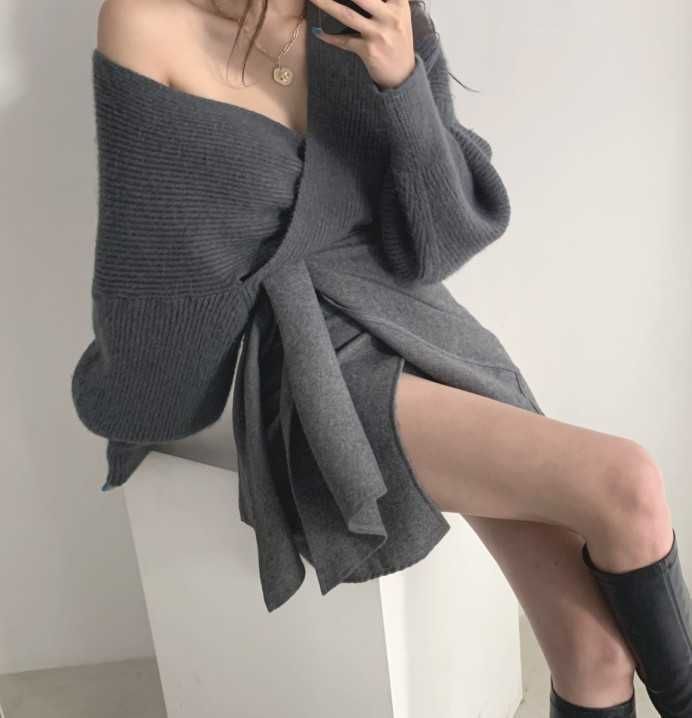 Szary sweter