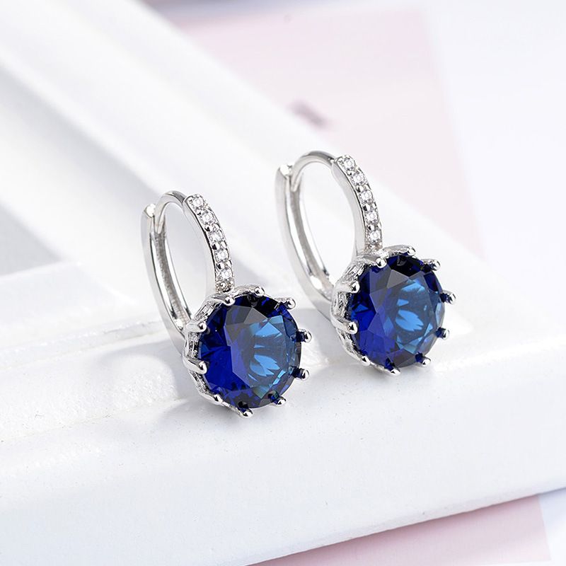 Dark blue cz