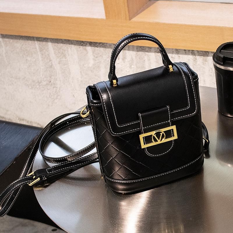 magnetic backpack buckle