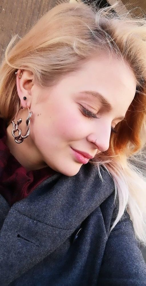 Snakes And Earrings, Serpent Hoop Earrings Vintage.. - Image 2