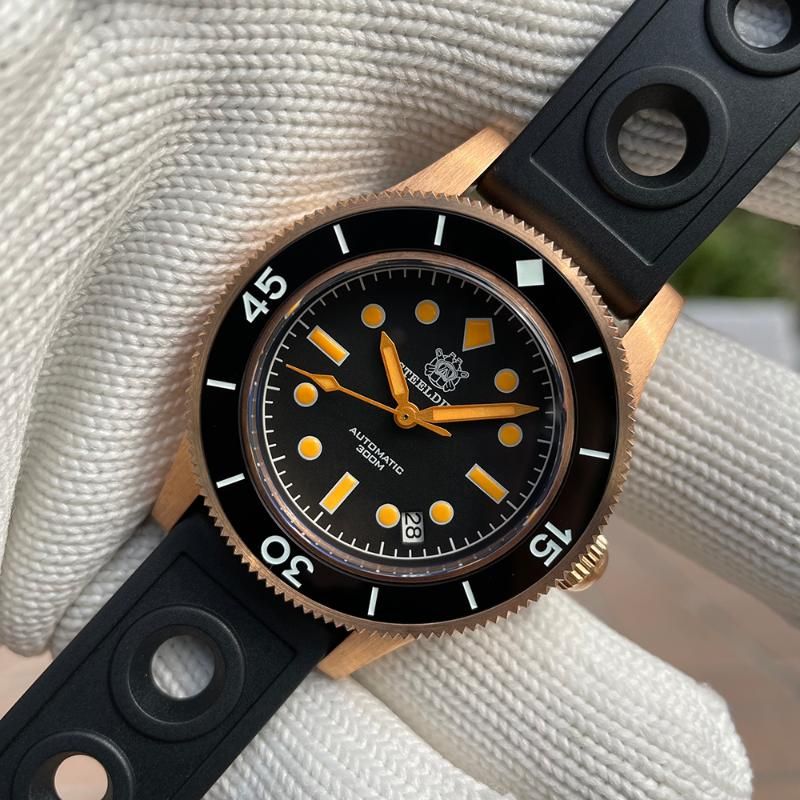 Wristwatches STEELDIVE SD1952S Mens Diving Watch 300m Waterproof Japan NH35  Automatic Movement Sapphire Mirror Luminous Bronze Wristwatch From  Bobbybrown, $320.02 | DHgate.Com