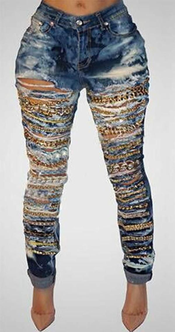 Cave Chain Hole Ripped Jeans For Women 