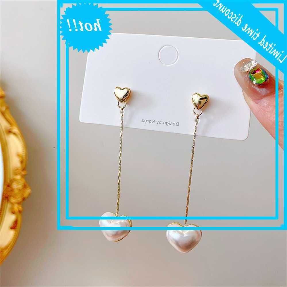 Pendientes Del Traje De Metal De Corea Del Sur East Gate De Pendientes Del Traje De Metal De Corea Del Sur East Gate De