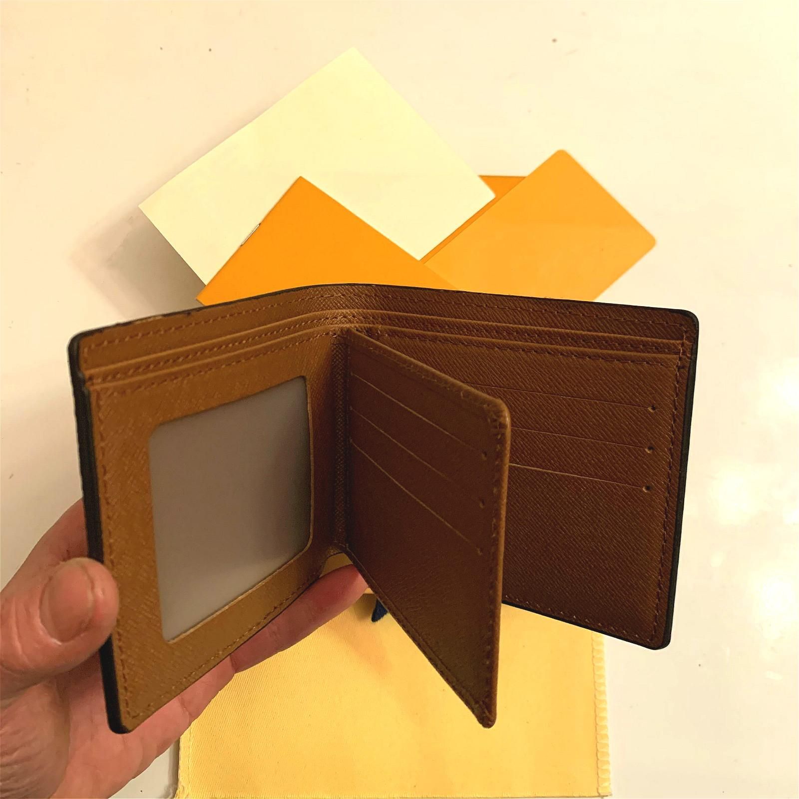 Best Luxury Wallets 2021 Uk Paul Smith