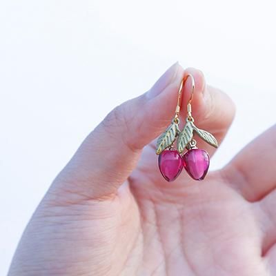 Des boucles d'oreilles