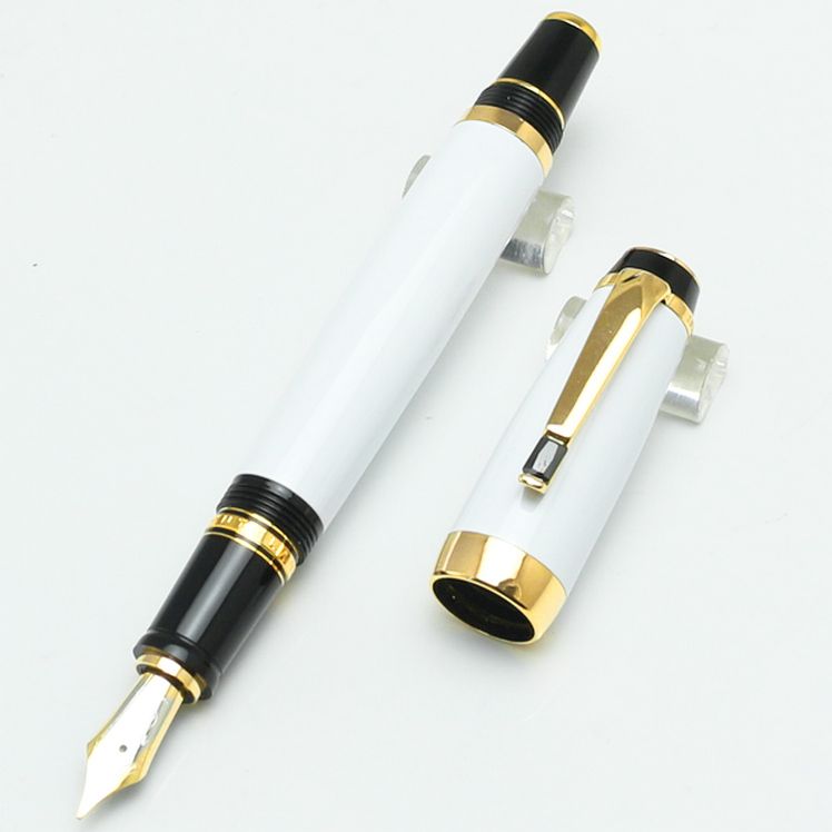 8 Stylo plume