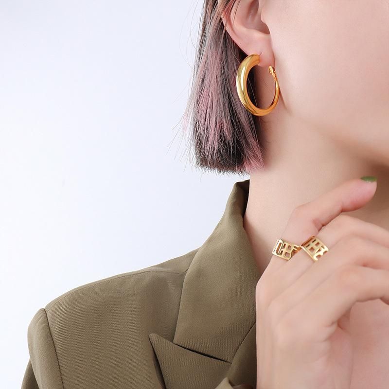 Gold Small Ear Ring