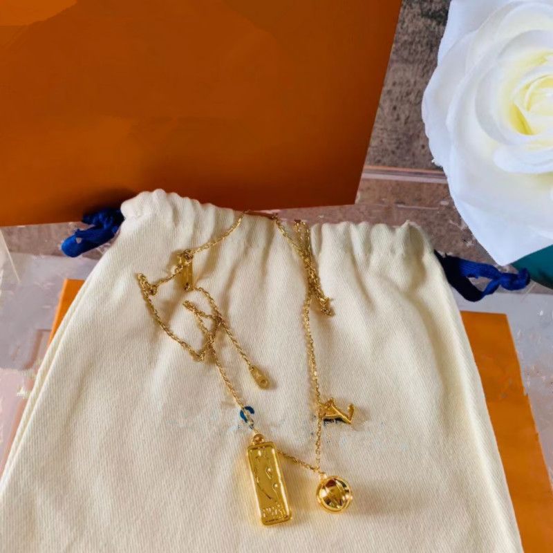 Últimas lançar mestres franceses projetado jóias de luxo homens e mulheres de basquete letra colar de colar presente