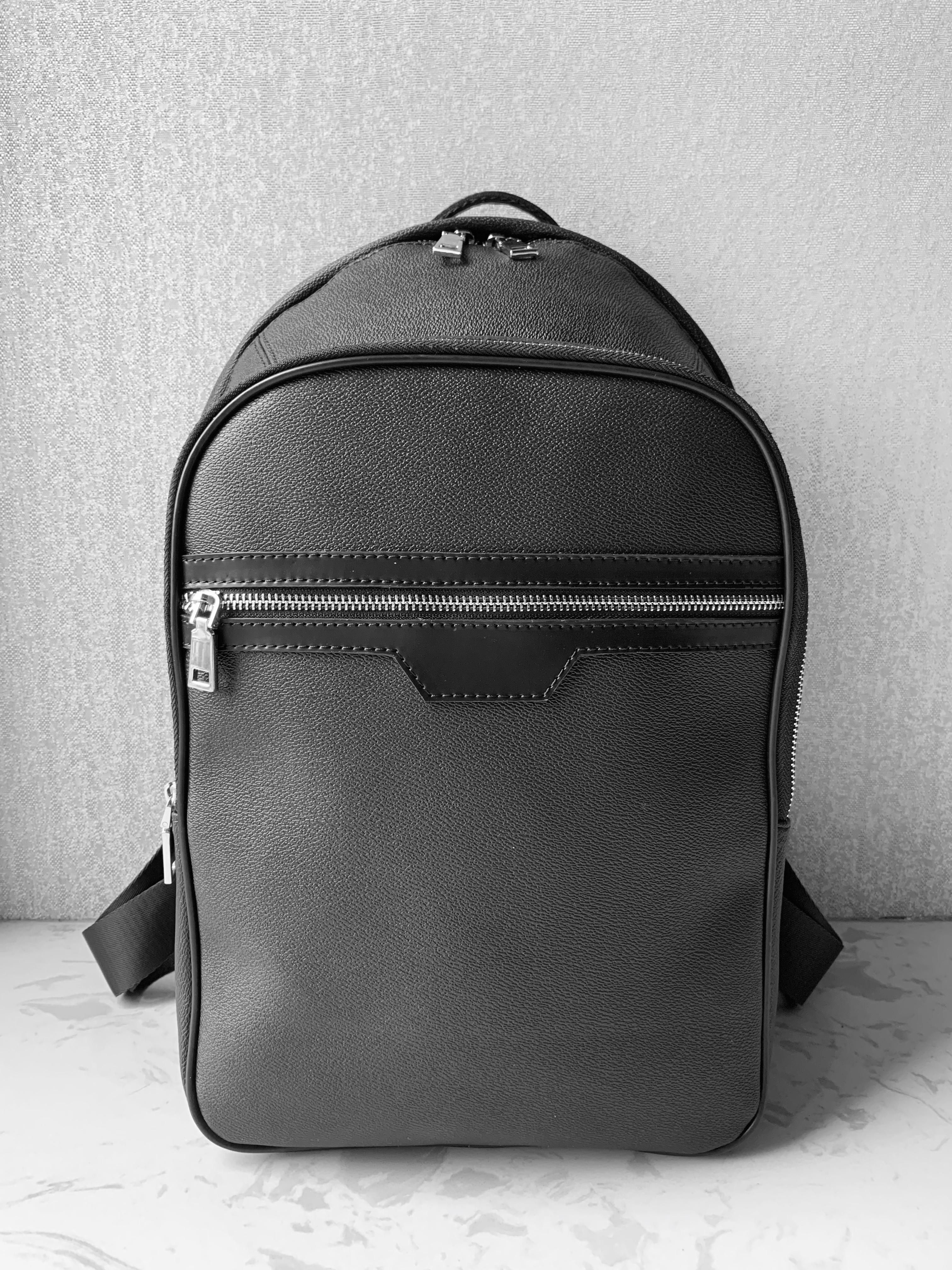 Premium Men's Leisure Travel Backpack