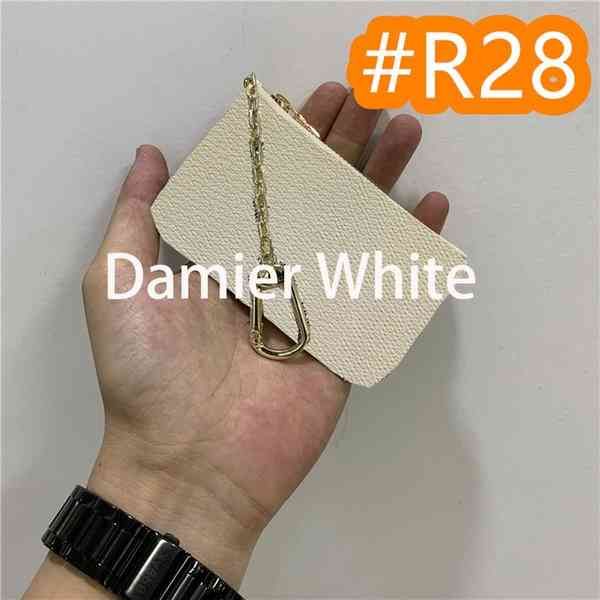 # R28 Damier White