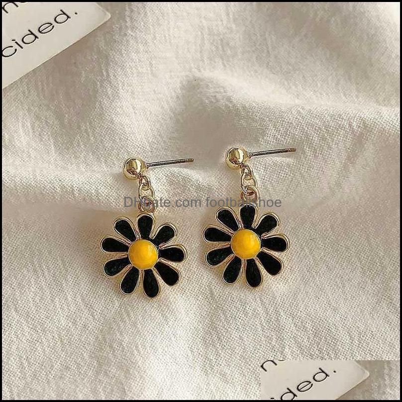 H70-08 Gold Daisy Brincos Pingente-925