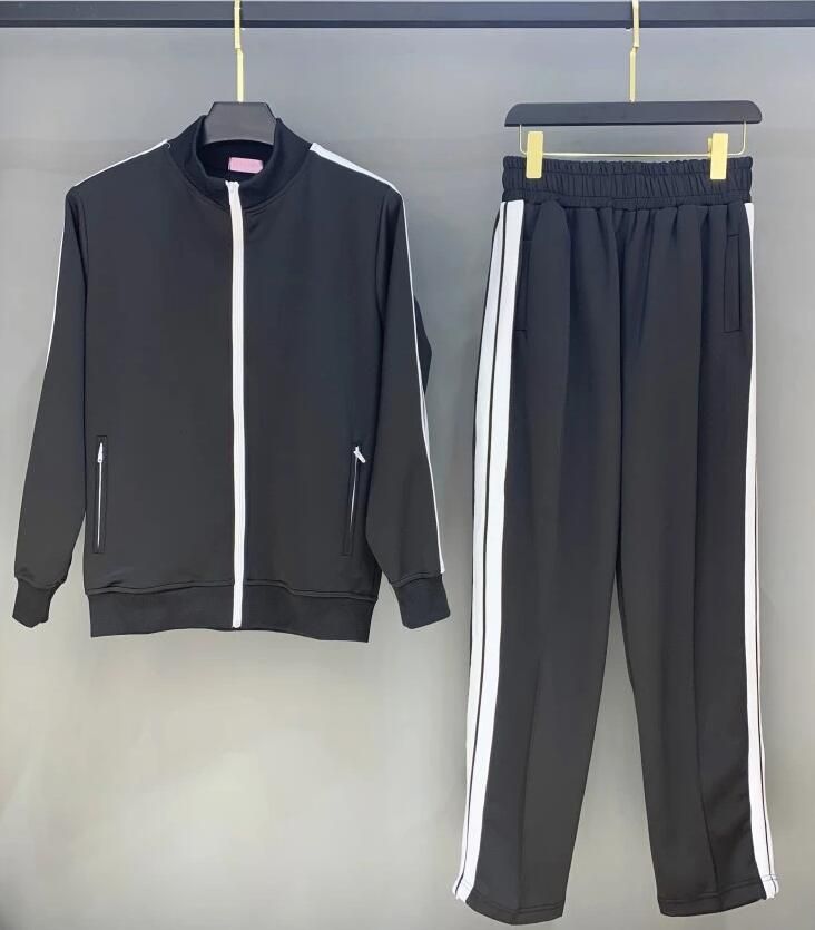 V￪tements + pantalon 09