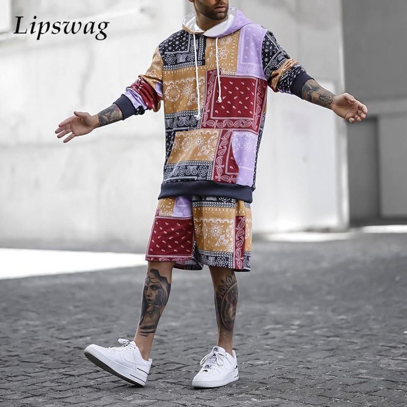Compre Chándal De Los Hombres 2021 Otoño Outfits Sueltos Streetwear Hombres  Casual Dos Piezas Conjuntos Para Hombre Impresión De Moda De Manga Larga  Tops Con Capucha Y Pantalón Corto A 30,09 €