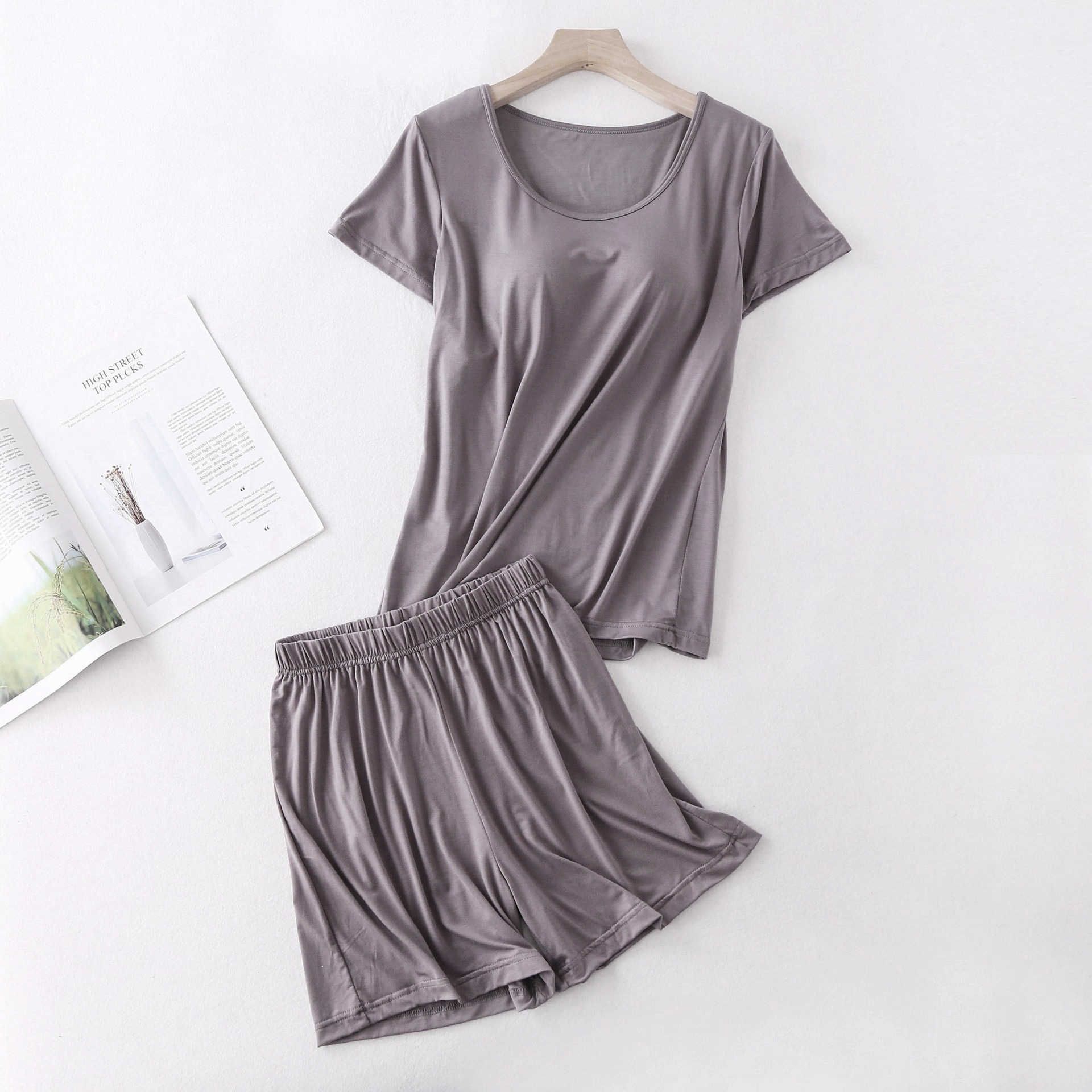 19dark Grey Short