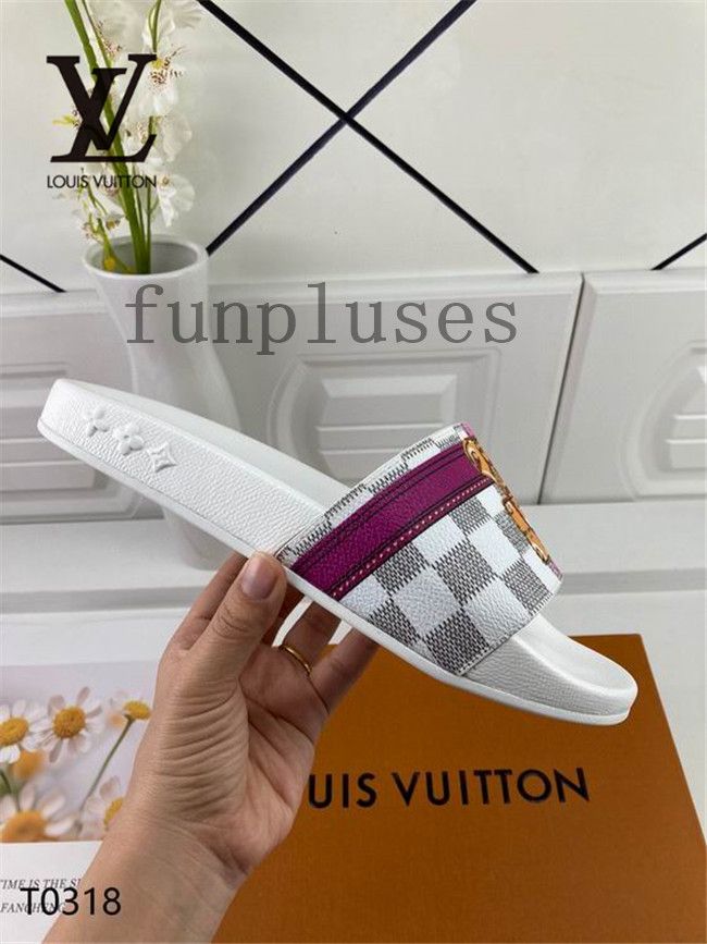 These LV sandals >>, Link 🔗 in my bio!! 💞 #dhgate #thefence #louie