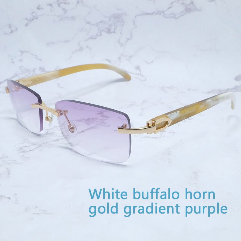 Purple z białego złota