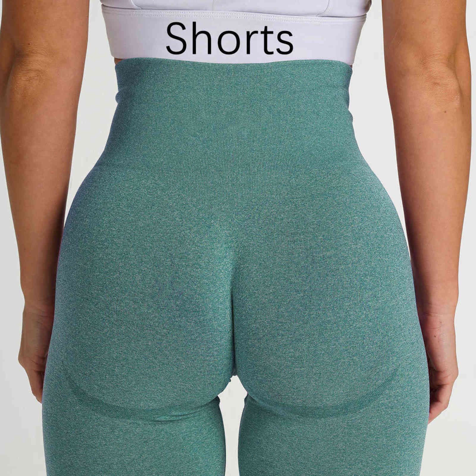 Shorts verdes