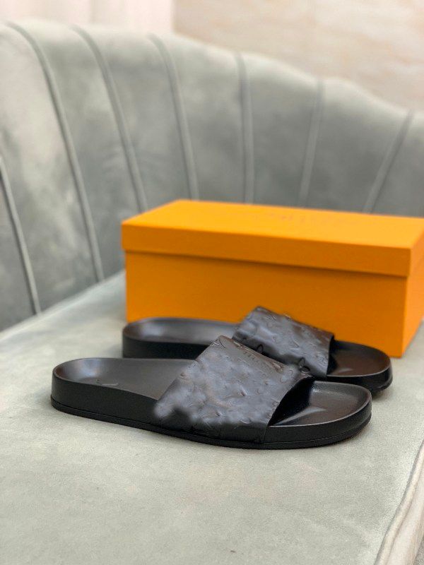 Acquistare Designer Pantofole Di Lusso Uomo Louis Vuitton Vitton Vutton  Trainers Da Uomo Scarpe Da Uomo Slidels Moda Paia In Pelle Sandali Piatti  Pelle Appartamenti Sliders Mirabeau Economico | Consegna Veloce E