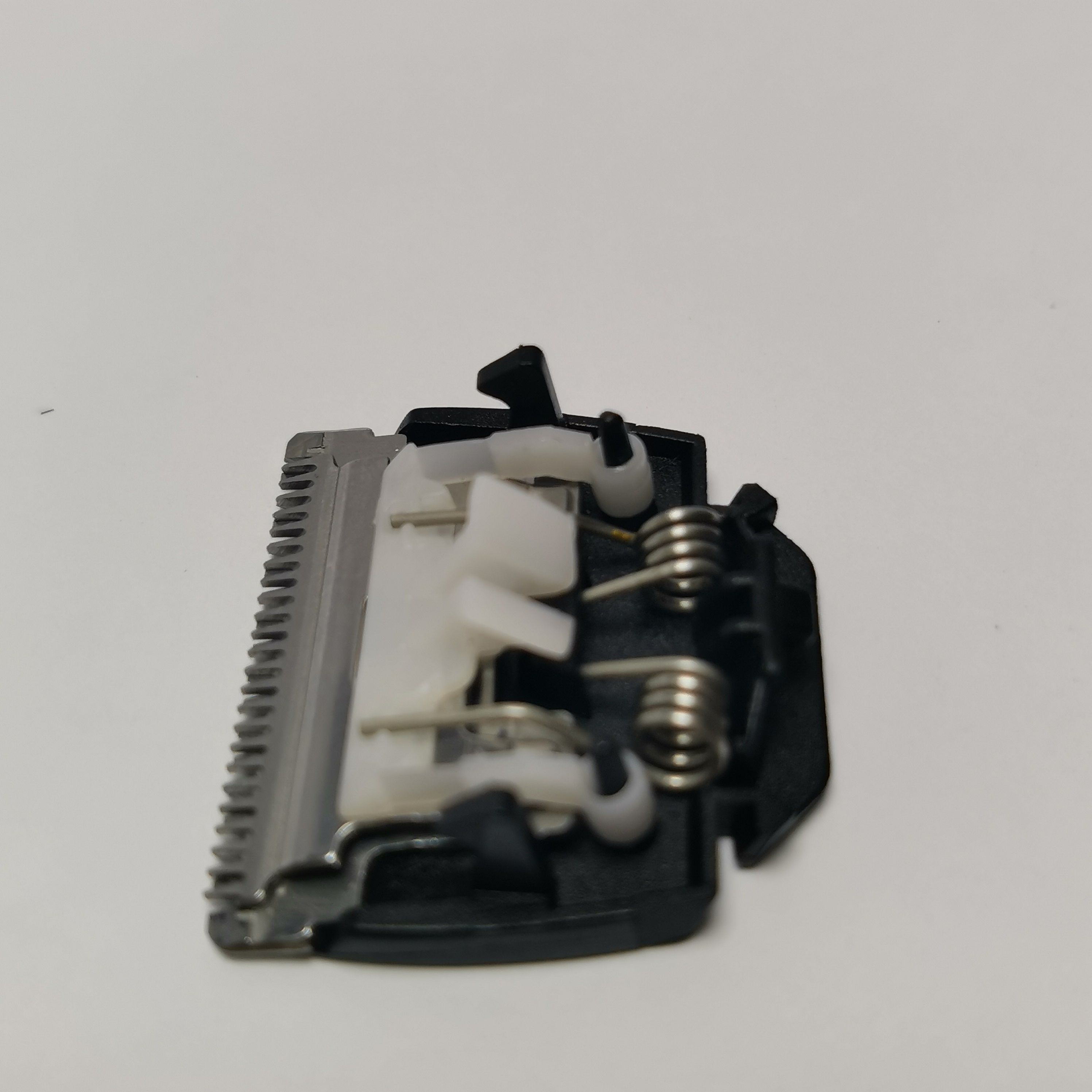New Hair Clipper Cutter Blades Replacement For PHILIPS QT4018/49 QT4014/42 Series 3500 Blade Head Parts New Hair Clipper Cutter Blades Replacement For PHILIPS QT4018/49 QT4014/42 Series 3500 Blade Head Parts