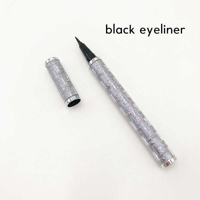 Black Eyeliner18.