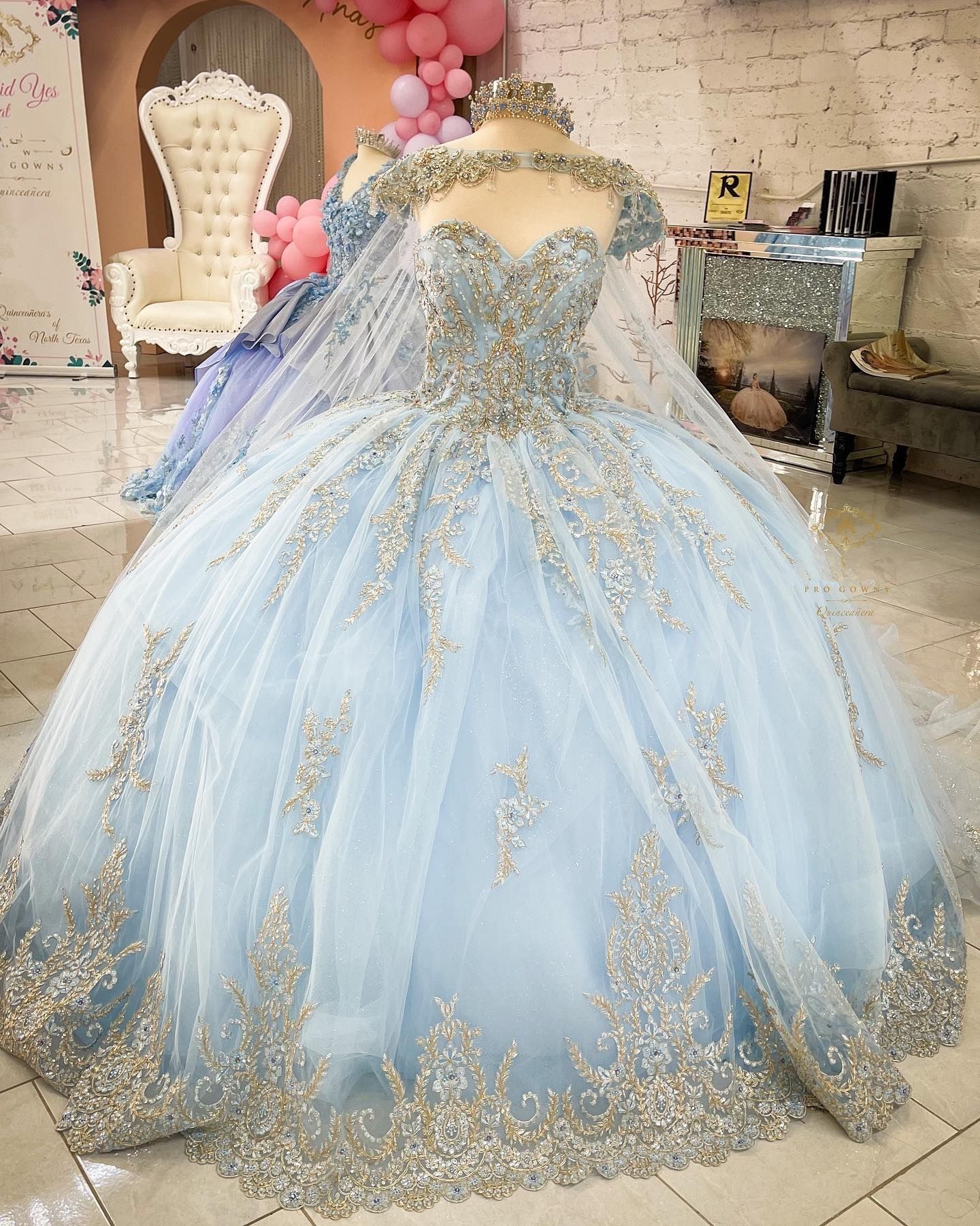 Vestido de quinceañera azul claro 2022 con Cape Sweetheart Encaje Apliques Beads Fiesta Puffy Princess Sweet Vestido de quinceañera azul claro 2022 con Cape Sweetheart Encaje Apliques Beads Fiesta Puffy Princess Sweet