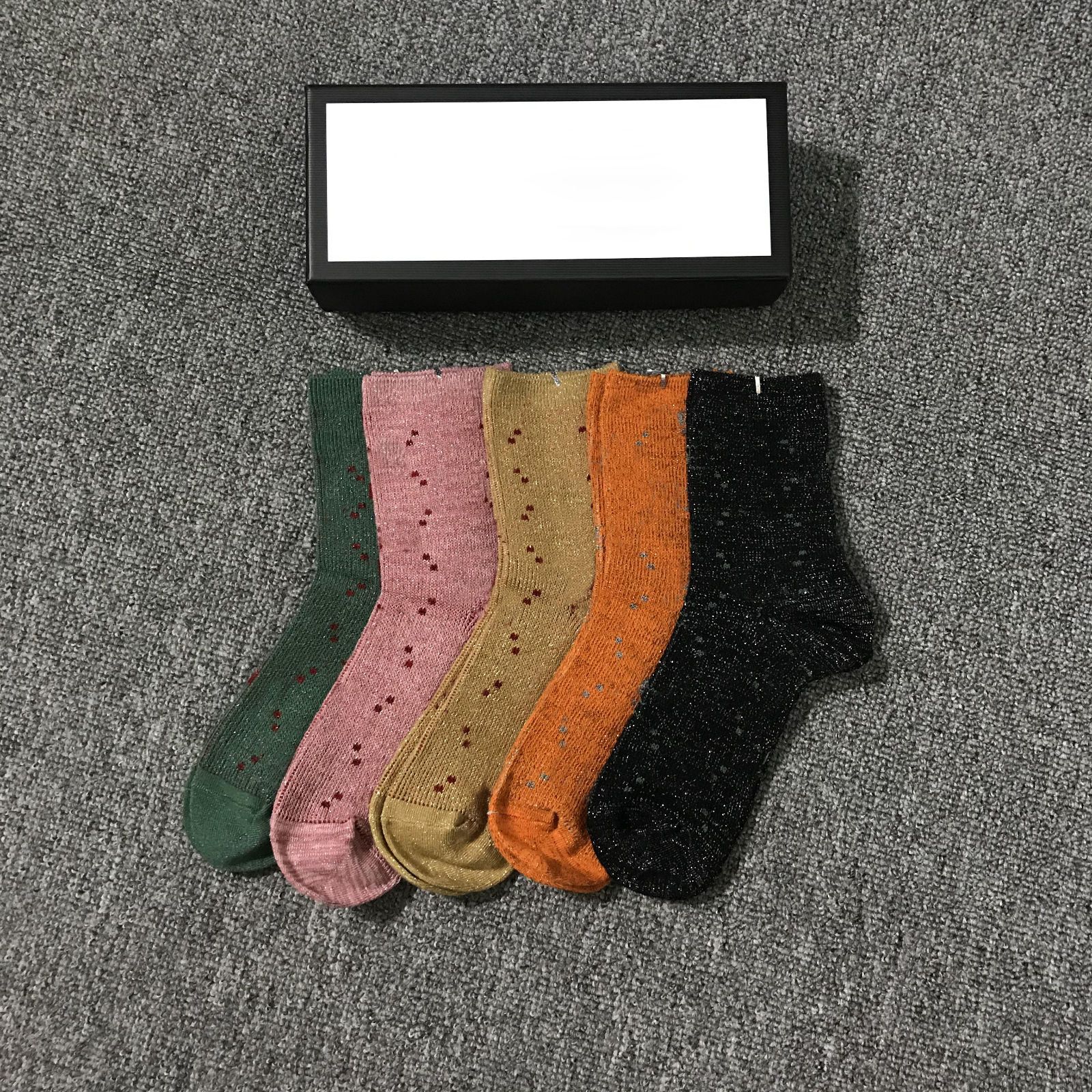 Mittelsocken mit Box