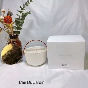 L Air Du Jardin