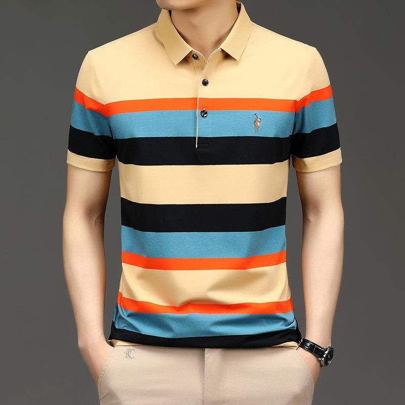 Compre Camisa De Polos Para Hombres 2021 Moda De Verano Jóvenes Camiseta De  Rayas Coreanas Casual Hombres De Manga Corta A 23,65 € Del Yuanjubao |  Es.Dhgate.Com