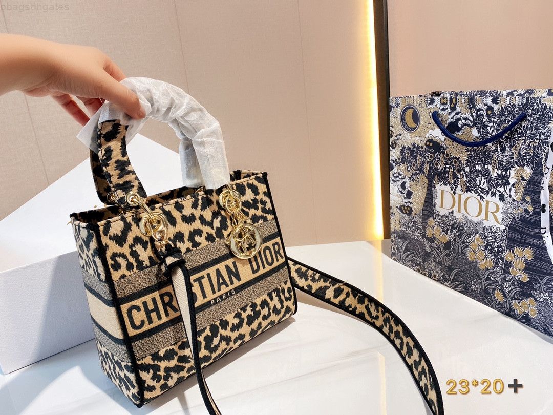 fendi leopard bolsa
