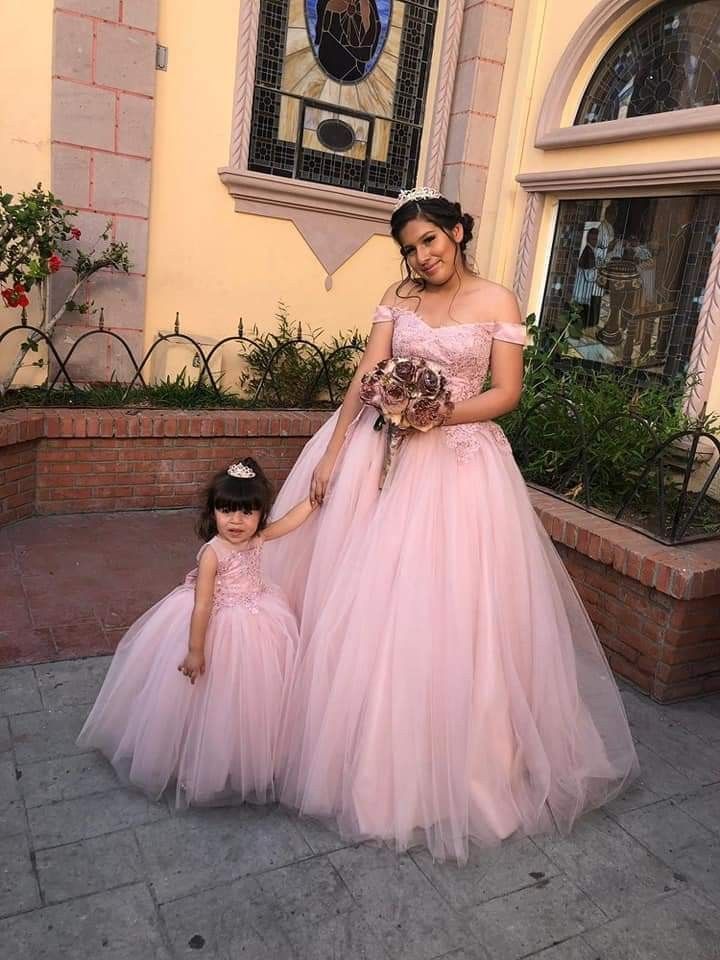 rosado de hombro quinceañera fiesta con mangas princesa una línea de encaje mamá